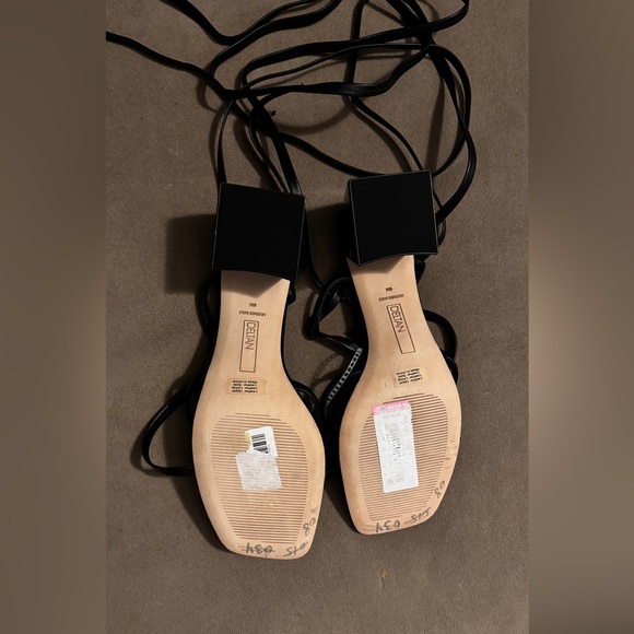 Deltan Size 8M Fawn Ankle Wrap Strappy Block Heel Thong Dress Sandals Black NEW - Picture 7 of 7